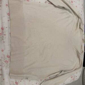 Levi's Cream V-Neck Sweater for Women